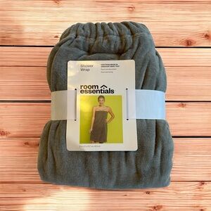 Room Essentials Shower Wrap Bath Wrap Terry Cloth Cotton Soft New with tags Gray